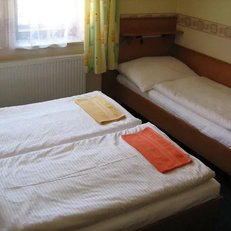 Albina - Restaurace Pensionat 3*