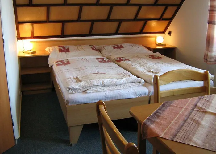 Albina - Restaurace 3*